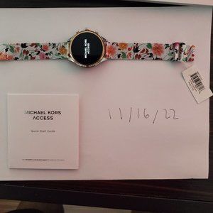 Michael Kors - Lexington Smartwatch stainless steel